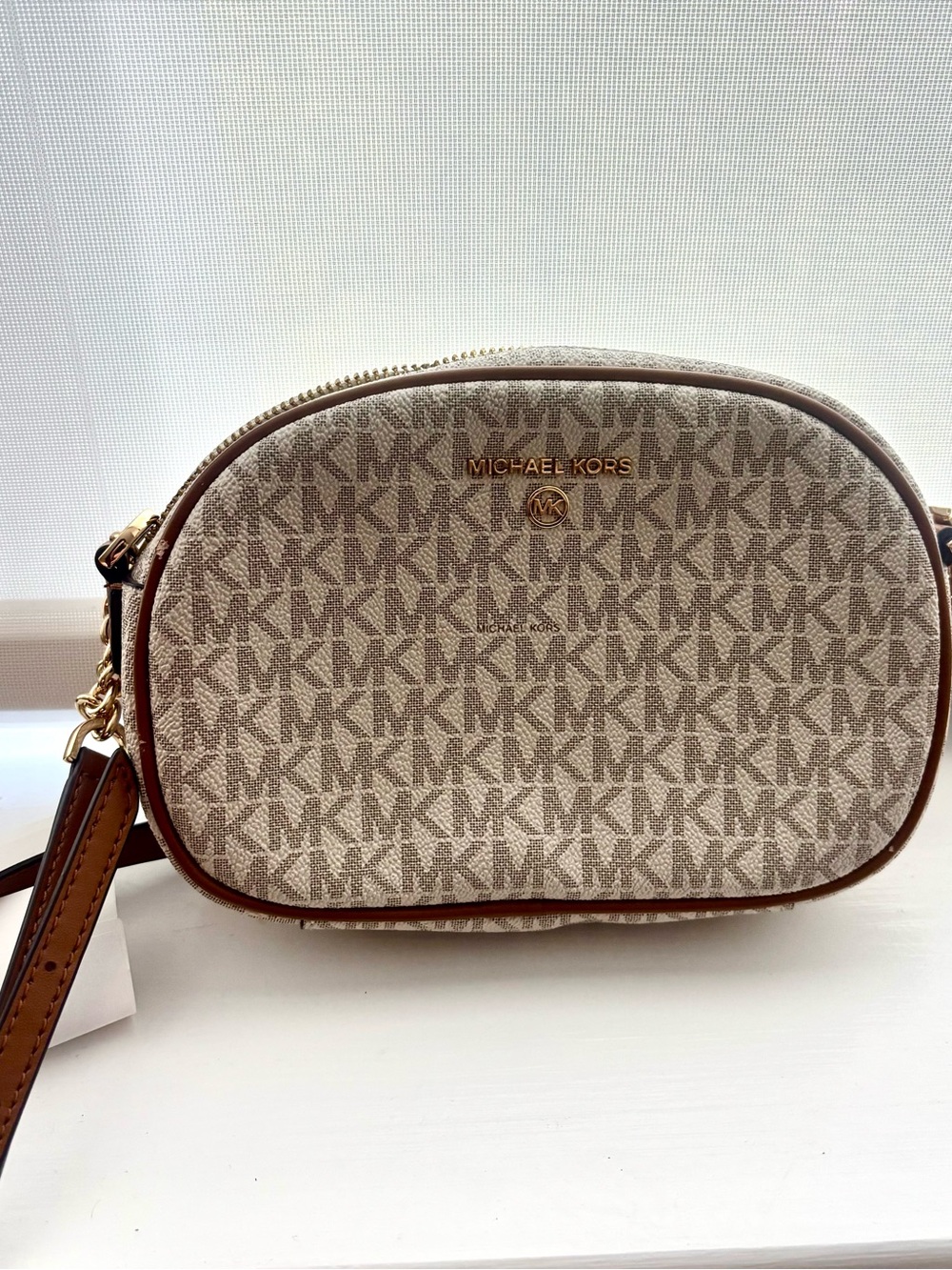 Michael Kors Vanilla MK Logo Small Camera Crossbody Bag Gold Chain EUC